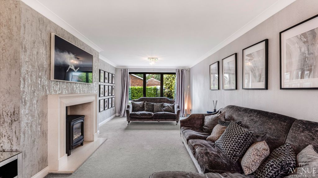Property photo 3 of 48 5525885