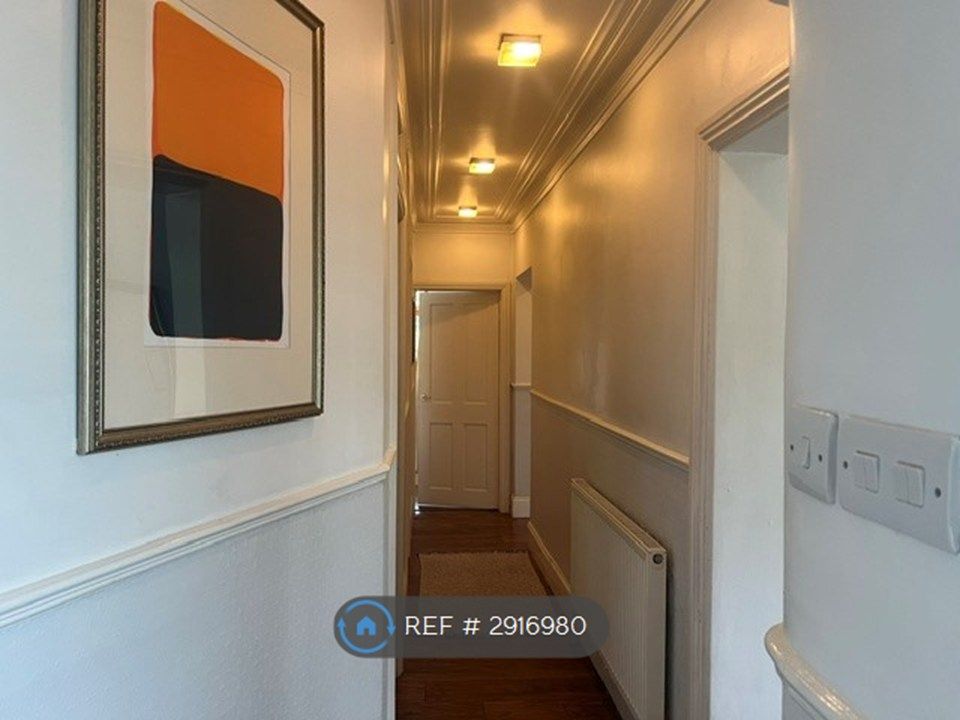 Property photo 3 of 20 Hallway