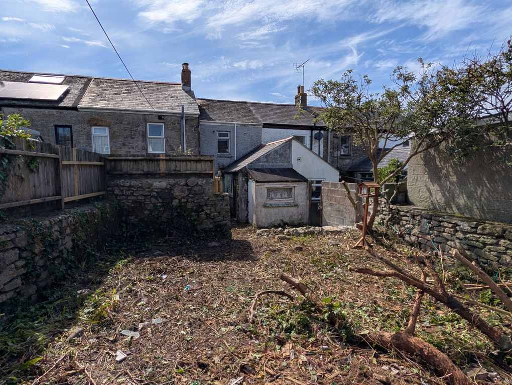 Property photo 3 of 14