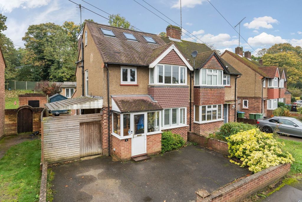 Property photo 2 of 14