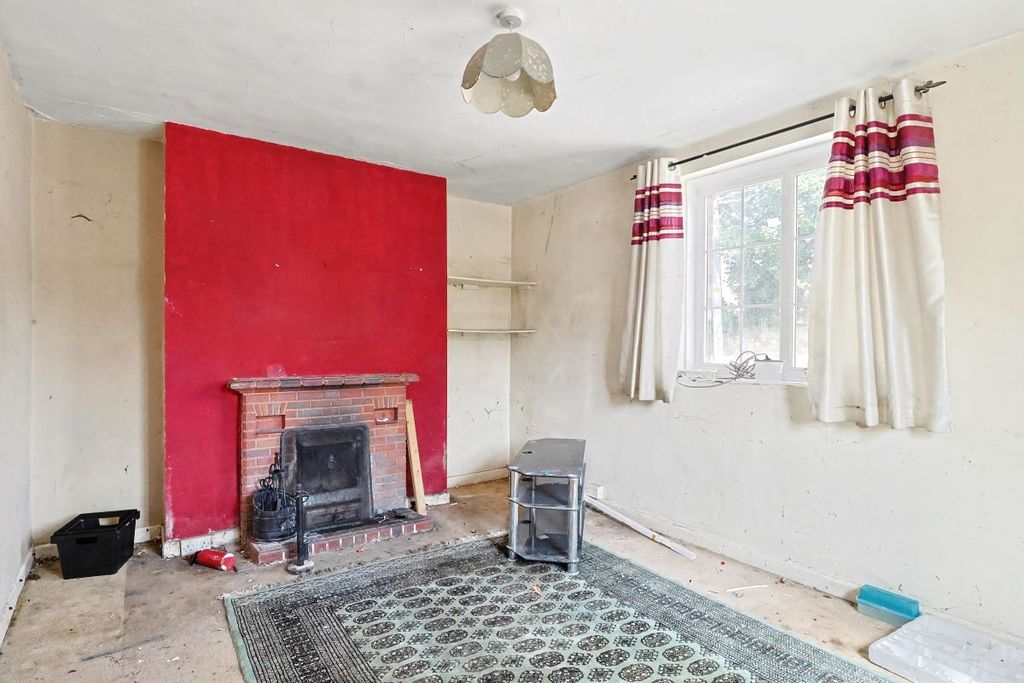Property photo 2 of 16