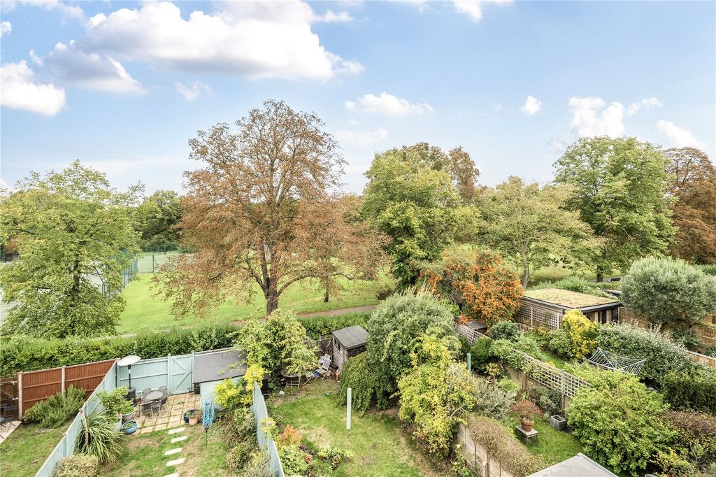 Property photo 3 of 21 Picture No. 14