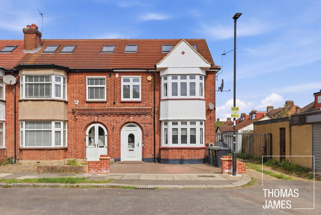 Property photo 1 of 23