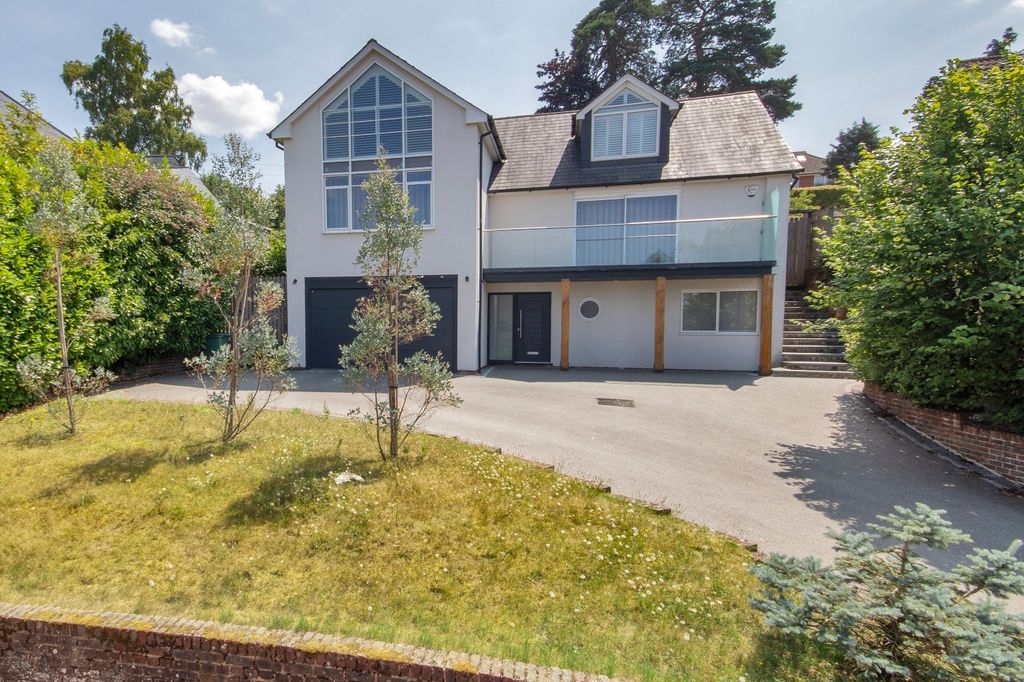 Property photo 1 of 17 Front Elevation