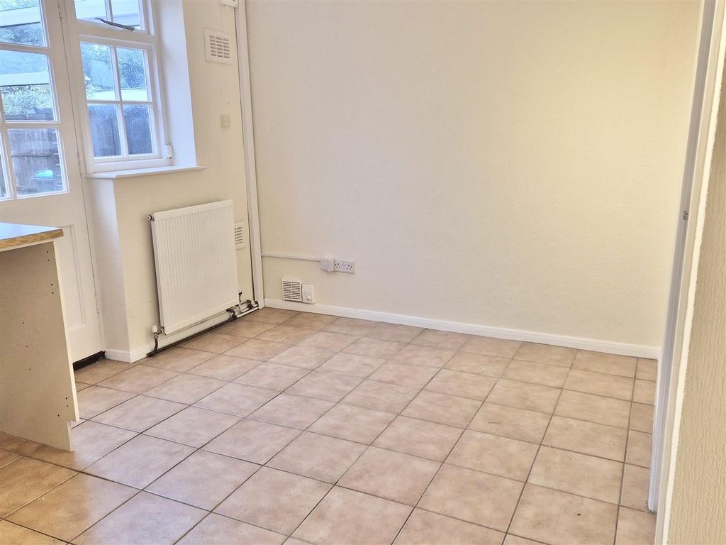 Property photo 3 of 9 Img_5542.Jpeg