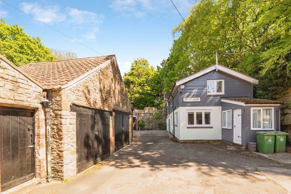 Property photo 1 of 47 Pbox-Img.Jpg