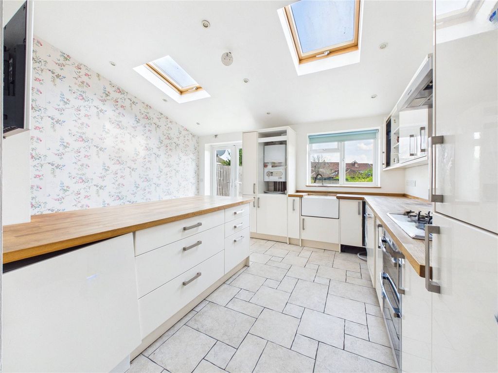 Property photo 3 of 21 Picture No. 10