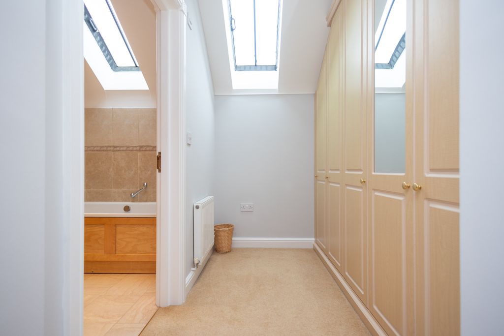 Additional image 15 of 3 bed flat to rentDe Mauley Court, 3 De Mauley Road, Canford Cliffs BH13