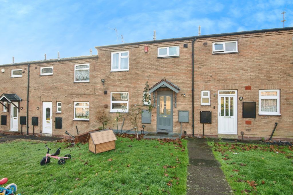 Property photo 2 of 26