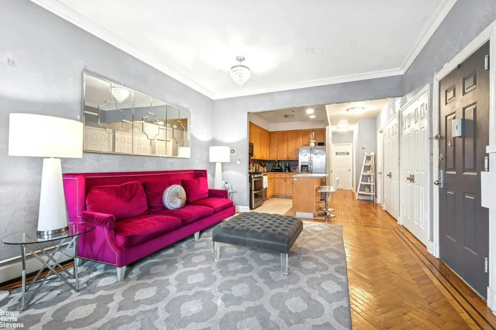 Property photo 2 of 12 <Alttext/>