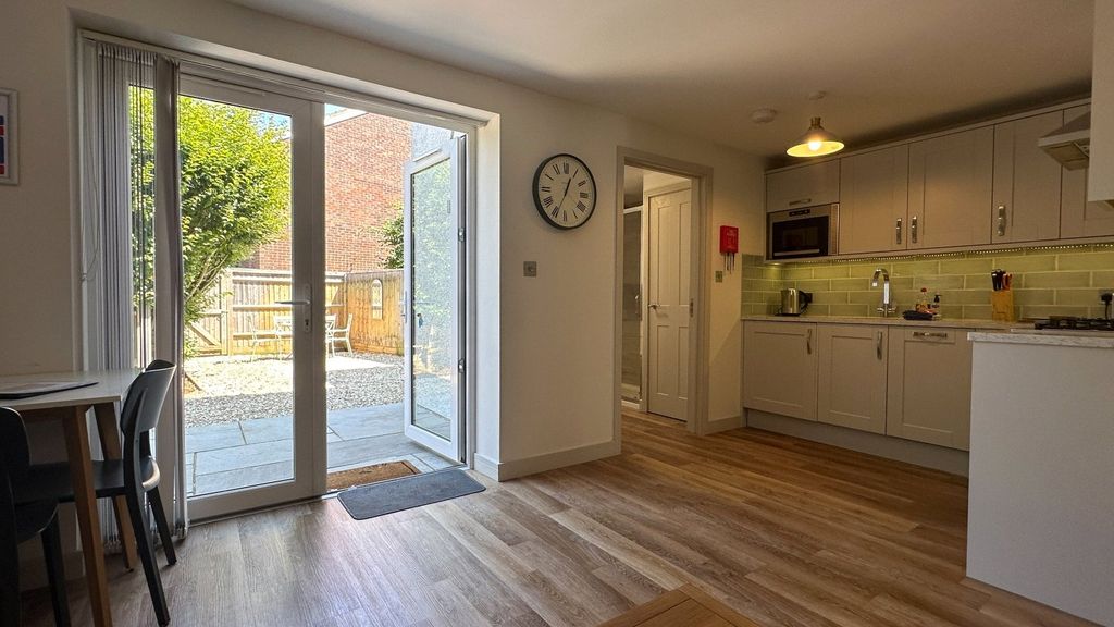 Property photo 2 of 11 Picture No. 02