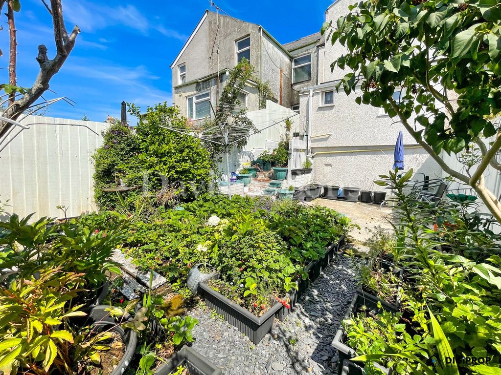 Property photo 2 of 33 Not Specified
