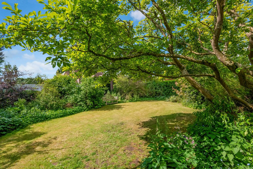 Property photo 3 of 22