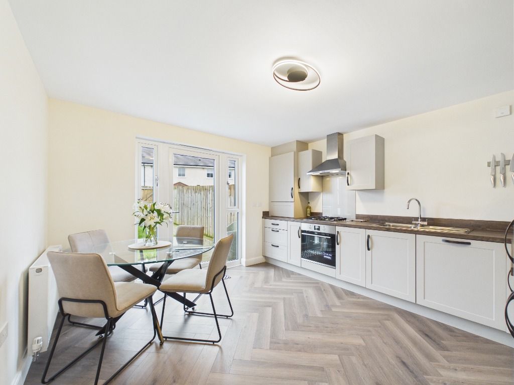 Property photo 3 of 23