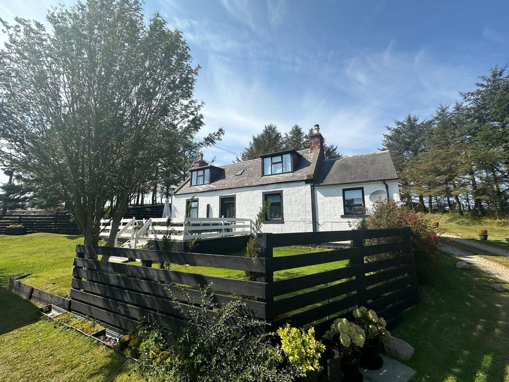 Property photo 1 of 36