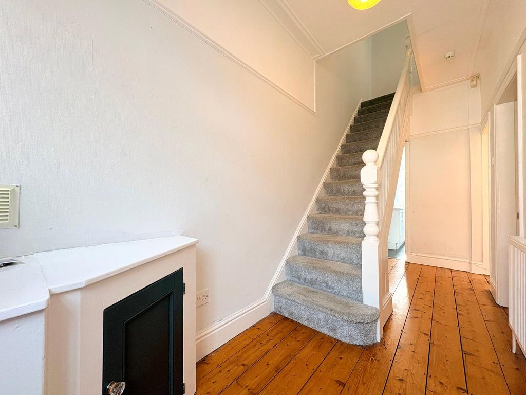 Property photo 2 of 10 Picture No. 16