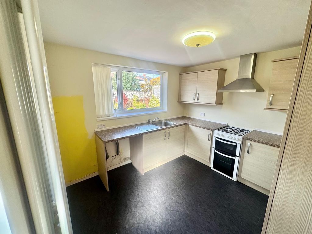 Property photo 3 of 13 Photo 7