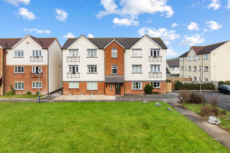 Property photo 1 of 15 9 Cronk Lheanag