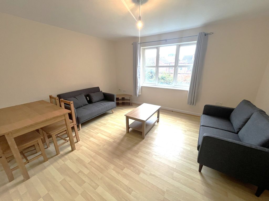Property photo 2 of 6