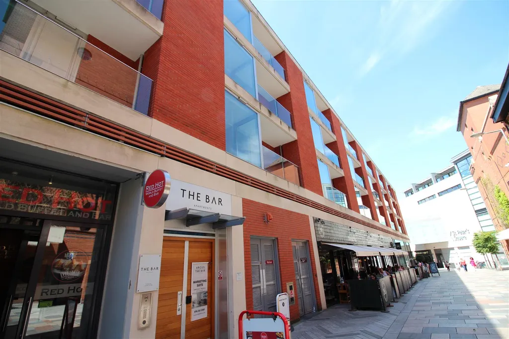Apartment in Leicester, Black Friars - View 3