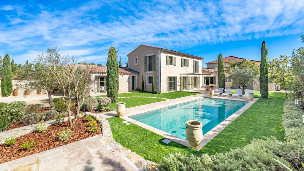 Property photo 1 of 21