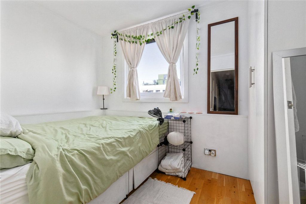 Property photo 3 of 9 Picture No. 09