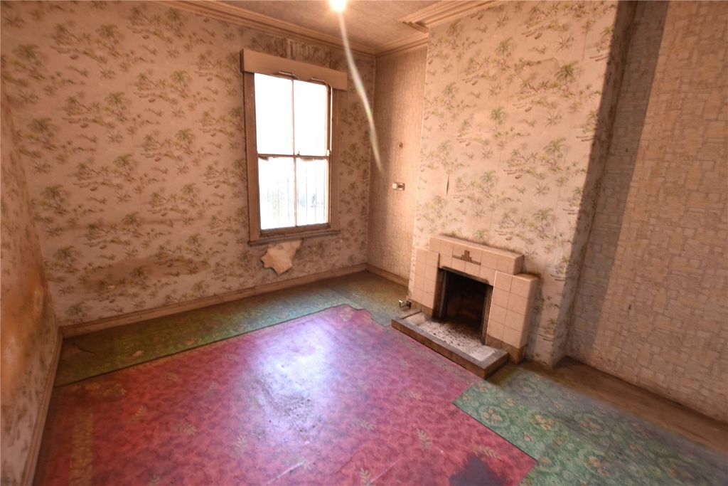 Property photo 3 of 13 Picture No. 09