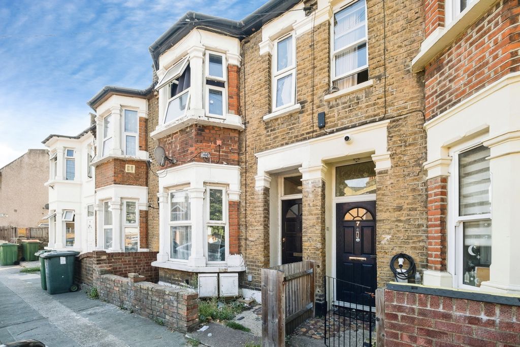 Property photo 1 of 15 Pbox-Img.Jpg