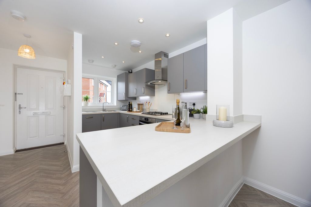 Property photo 3 of 11 The Skylarks 96 The Swift 04