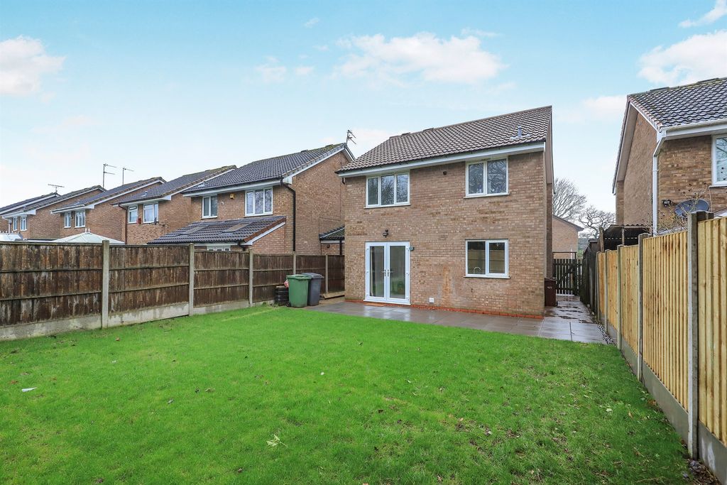 Property photo 2 of 13