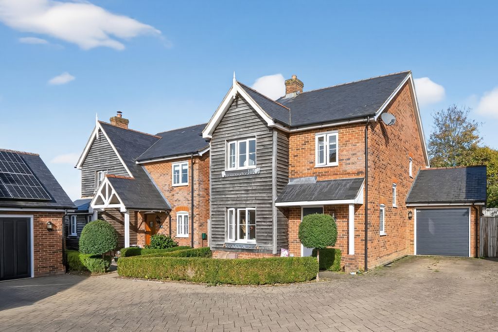 Property photo 1 of 15 Front