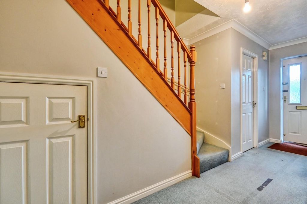 Property photo 2 of 22 8Ork5.Jpg