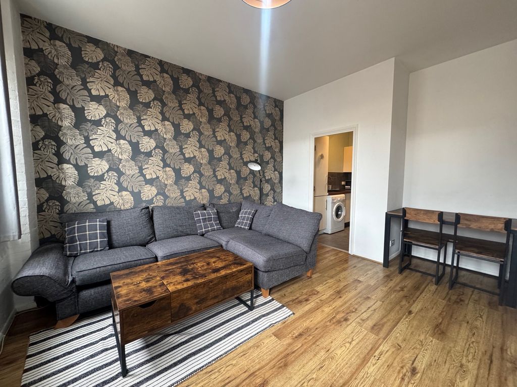 Property photo 2 of 7 Image