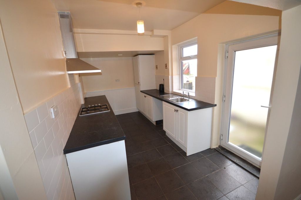 Property photo 2 of 9 Picture No. 08