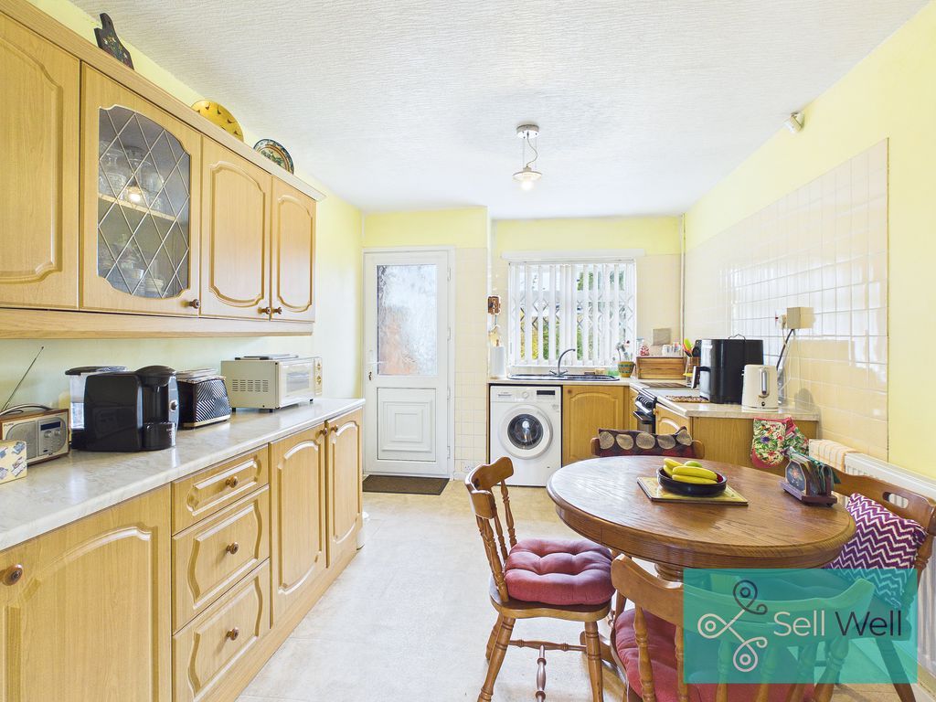 Property photo 3 of 13 Kitchen/Diner