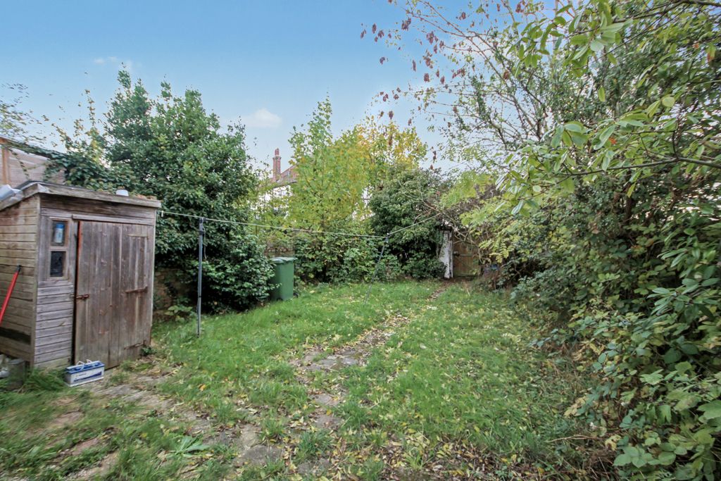 Property photo 2 of 8 Gallery