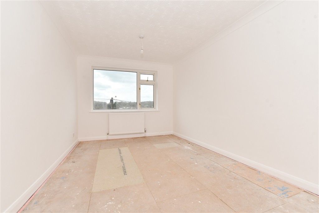 Property photo 2 of 10 Lounge