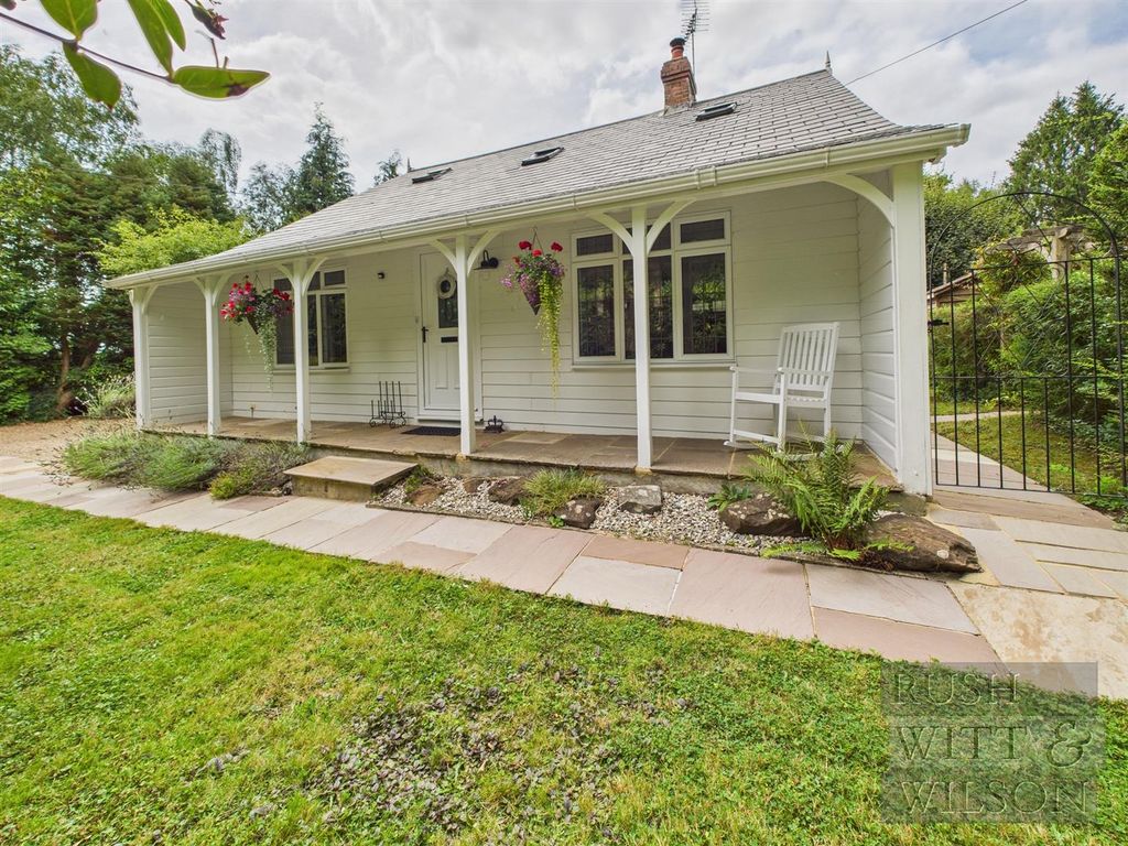 Property photo 1 of 42