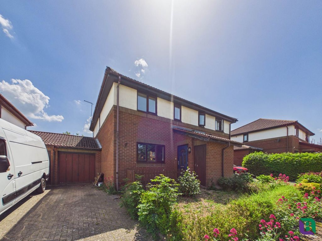 Property photo 1 of 12