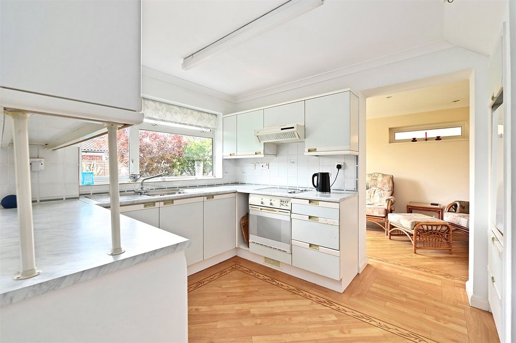 Property photo 3 of 17 Picture No. 05