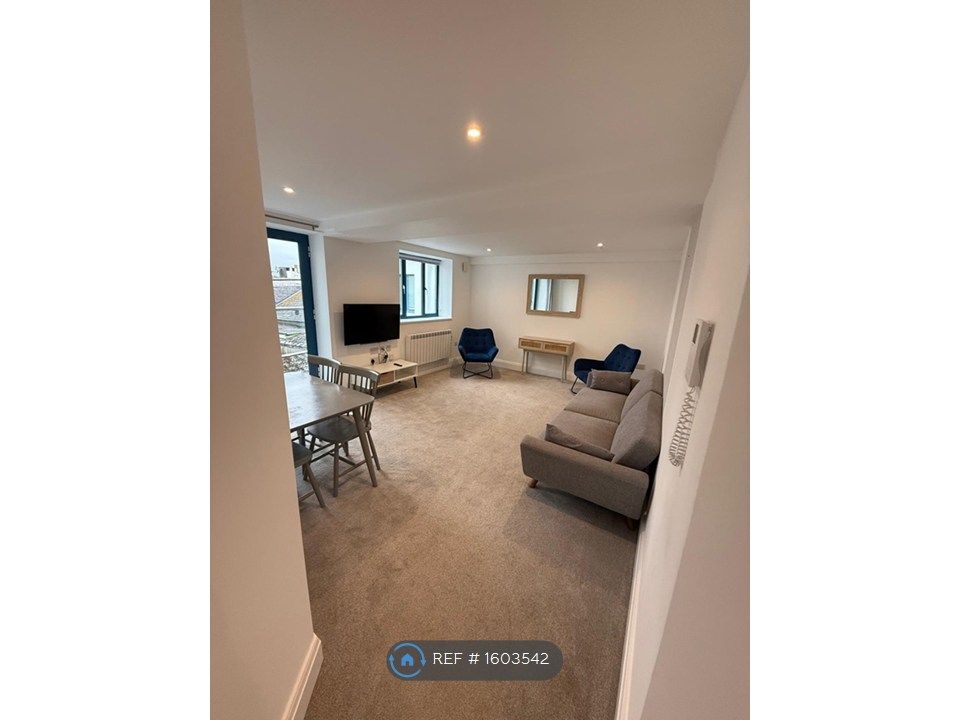 Property photo 2 of 10 Living Area