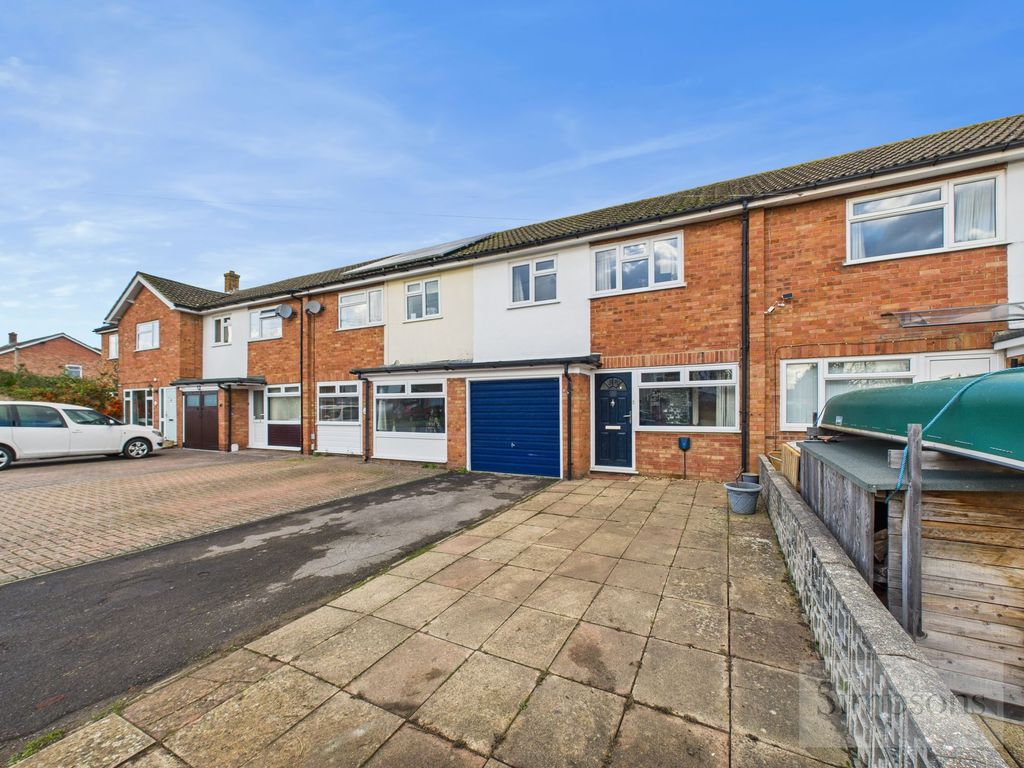 Property photo 2 of 17