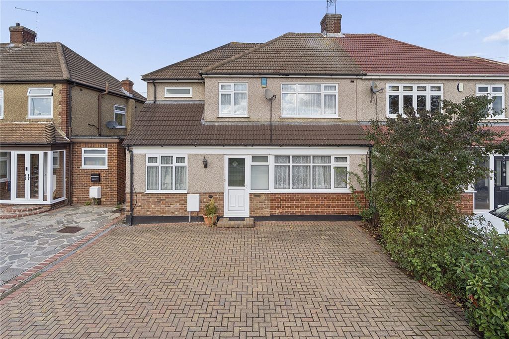 Property photo 1 of 19 Picture No. 03