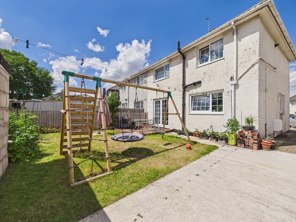 Property photo 3 of 11 Rear Garden