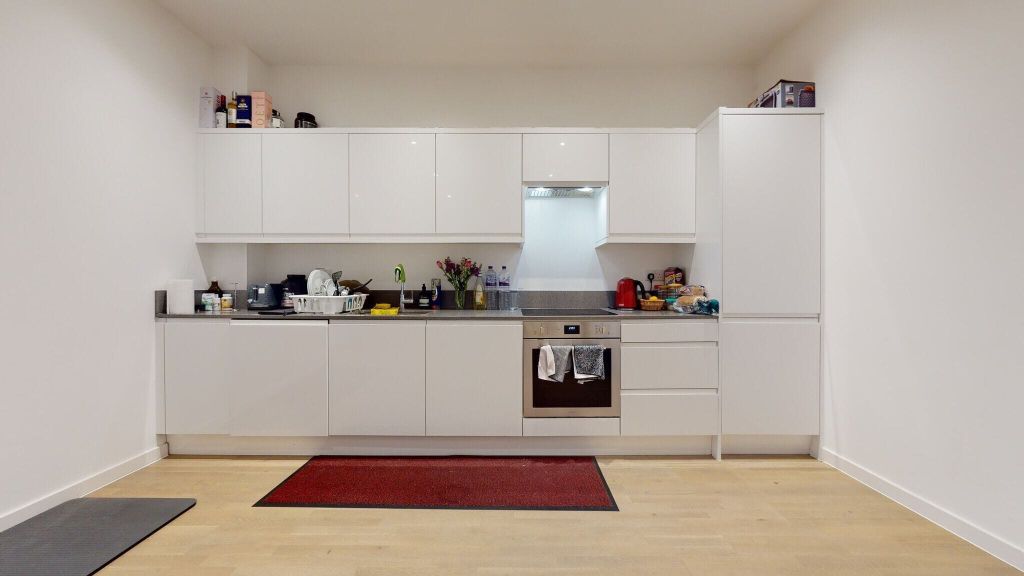 Property photo 2 of 13 Kitchen