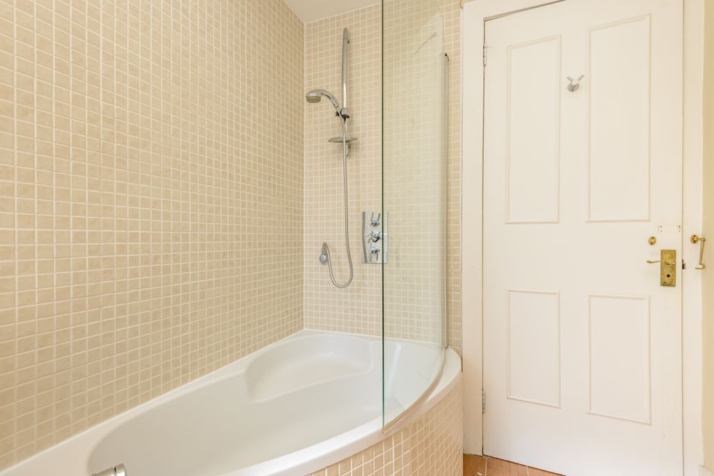 Additional image 21 of 3 bed flat for sale4/2 Rosebery Crescent, West End, Edinburgh EH12