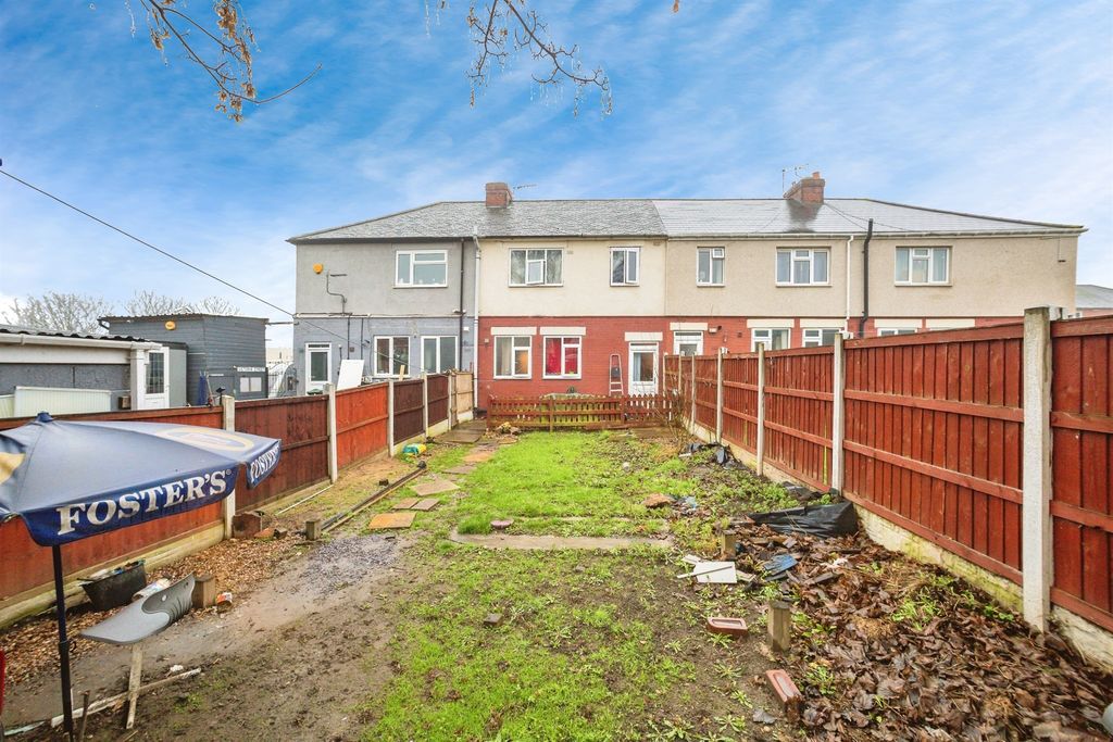 Property photo 3 of 5