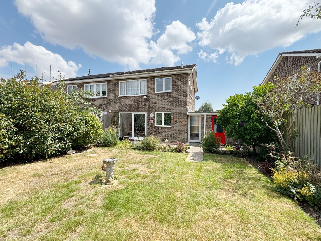 Property photo 2 of 13