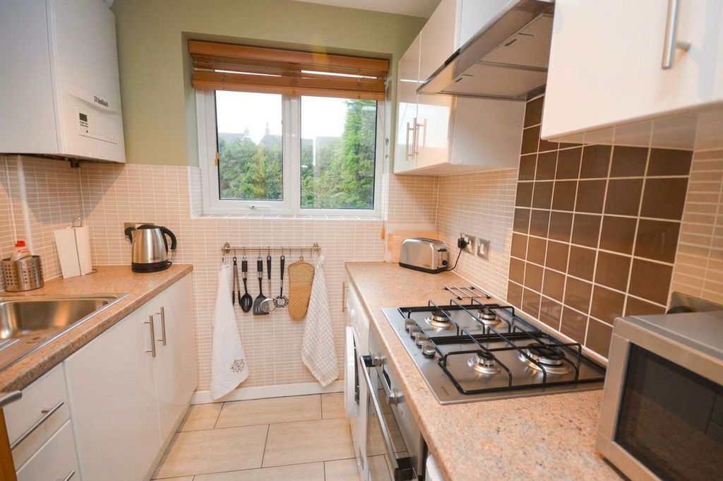 Property photo 2 of 5