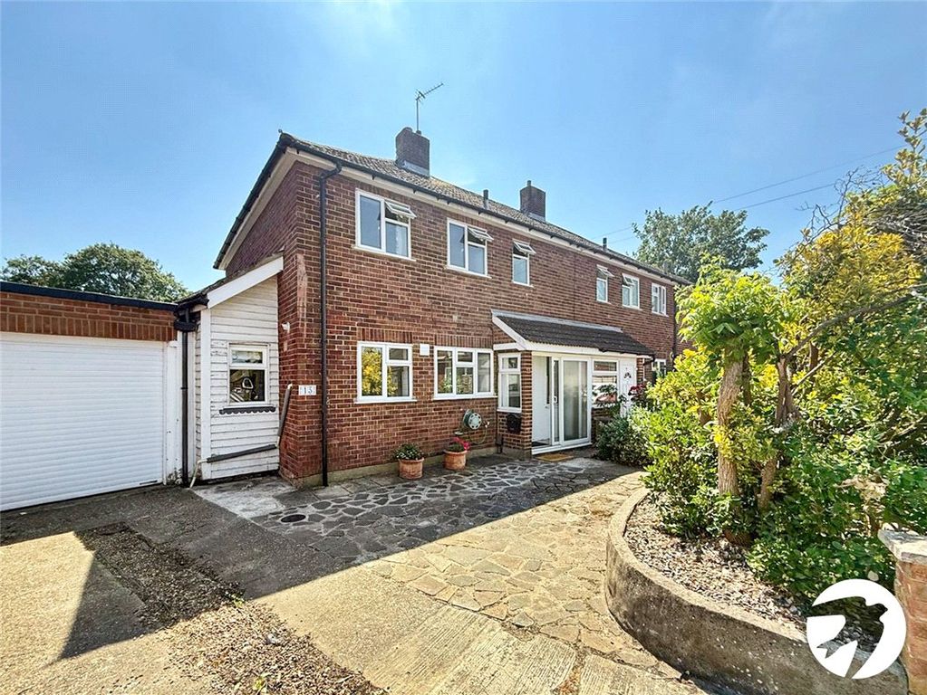 Property photo 1 of 16 External